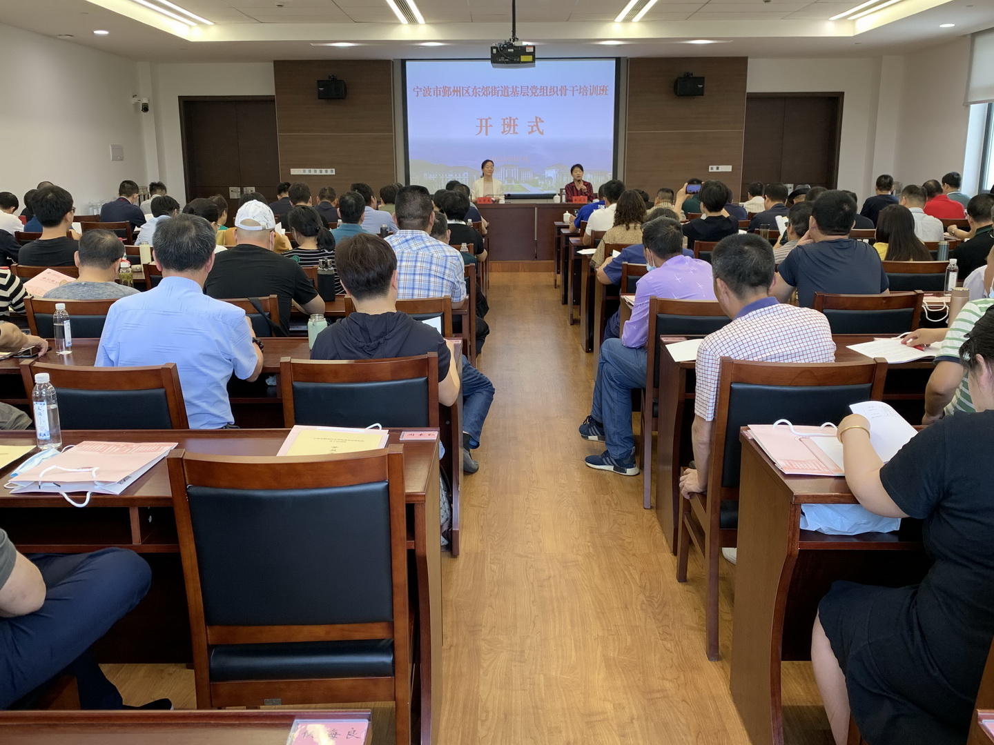 图片41.jpg 图片41.jpg